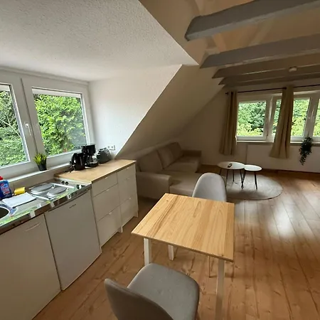 Apartment Kraehennest Am Schlosspark