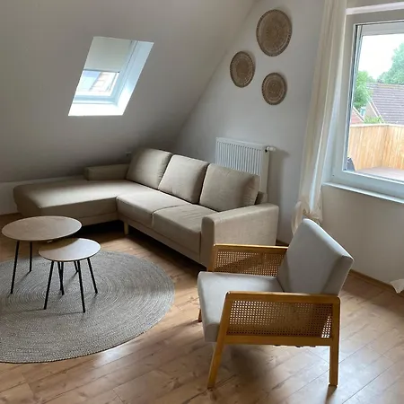 Apartment Kraehennest Am Schlosspark *